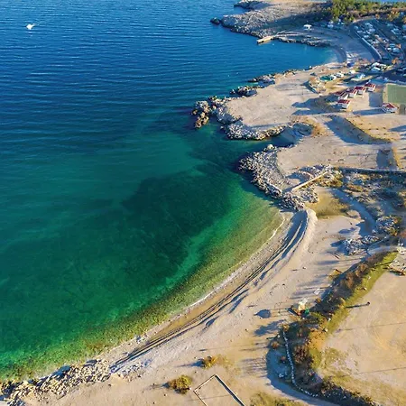 1 Bedroom Lovely In * Risika