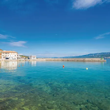 1 Bedroom Lovely In Apartman Risika